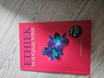 Ethiek in sociaal werk 3e editie  beschikbaar voor biedingen
