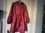 EASYCOMFORT REGENJAS KERSENROOD MT S M, Ophalen of Verzenden, Gedragen