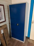 Kast /2 deuren / 4 schappen / 1 slotje, Huis en Inrichting, Kasten | Lockerkasten, Ophalen, Zo goed als nieuw