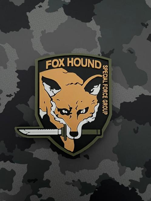 Metal gear solid - FOXHOUND Special Force Group 2 Magnet, Spelcomputers en Games, Games | Sony PlayStation 1, Nieuw, 3 spelers of meer