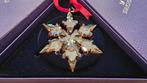 Swarovski Kerst Ornament 2020! NIEUW! (Rode Kerstster), Verzamelen, Swarovski, Ophalen of Verzenden, Nieuw