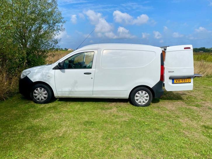 Het avontuur tegemoet in een goedkope mini camper, Caravans en Kamperen, Campers, Particulier, tot en met 2, Benzine, Handgeschakeld