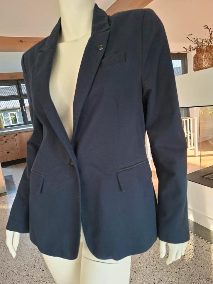 Donkerblauwe Revolution blazer, maat M 40 blauw colbert, Kleding | Dames, Jasjes, Kostuums en Pakken, Zo goed als nieuw, Jasje