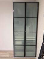 Kledingkast met glazen deuren, 100 tot 150 cm, Ophalen of Verzenden, Zo goed als nieuw, Metaal