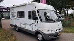 Hymer B584 128PK met luxe Eindkeuken en Hefbed!, Caravans en Kamperen, Campers, Integraal, Ringverwarming, Bedrijf, Tot en met 3
