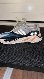 Yeezy 700 MAAT 42, Kleding | Heren, Schoenen, Ophalen of Verzenden, Zo goed als nieuw