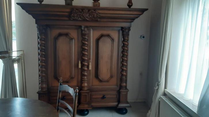 Antieke Grote Kast - Prachtstuk!, Antiek en Kunst, Antiek | Meubels | Kasten, Ophalen