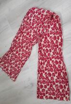 Dunne creme sjaal met fuschia bloemen, Jackpot, 160 x 47 cm, Jackpot, Ophalen of Verzenden, Zo goed als nieuw, Sjaal