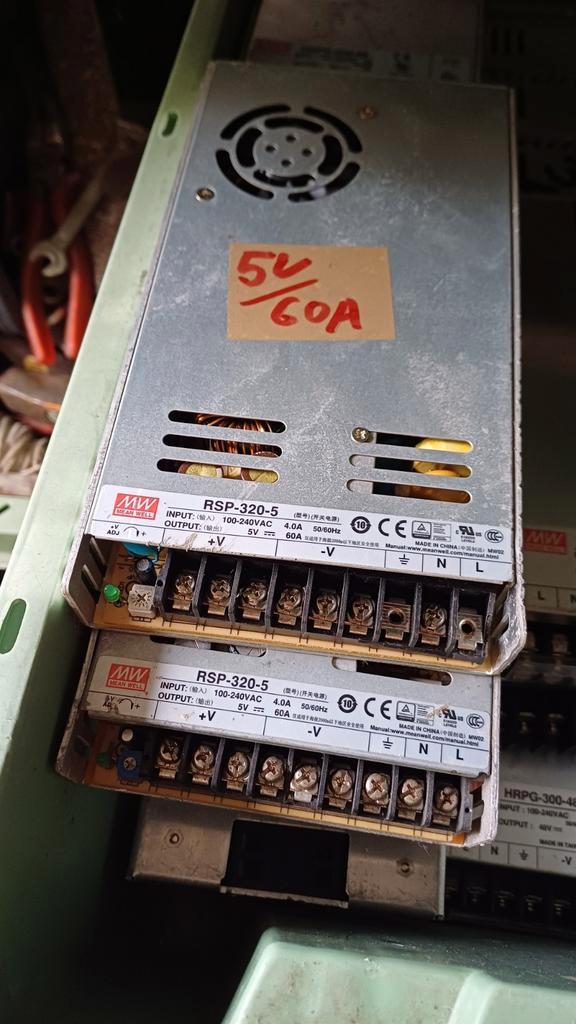 5V 60A voedingen, Hobby en Vrije tijd, Elektronica-componenten, Zo goed als nieuw, Ophalen of Verzenden