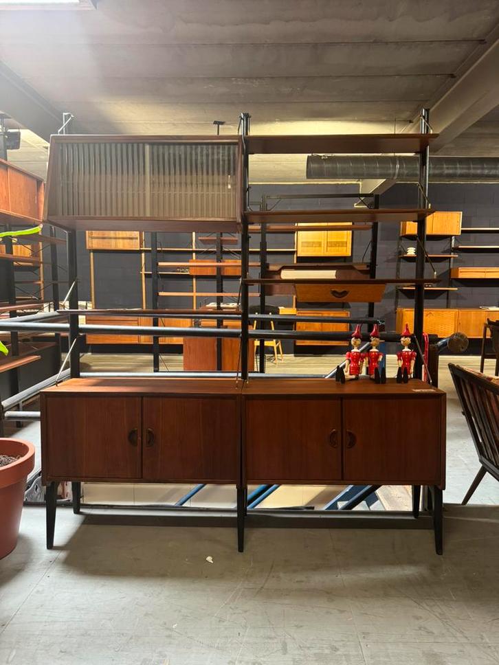 Louis van Teeffelen voor WeBe vintage modulair wandsysteem, Antiek en Kunst, Curiosa en Brocante, Ophalen of Verzenden