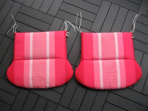 kussens zomerstel en een nekkussen., Huis en Inrichting, Woonaccessoires | Kussens, Zo goed als nieuw, Overige kleuren, Vierkant