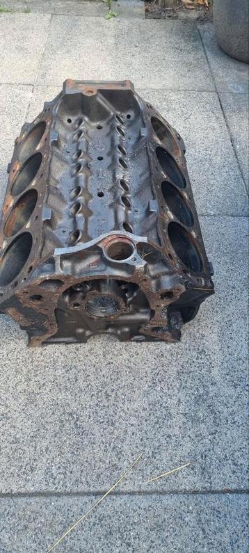 Gescheurd Onderblok 289 Ford Mustang beschikbaar voor biedingen
