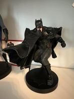 Batman damned lee berjemo statue sideshow hot toys dc direct, Ophalen of Verzenden, Zo goed als nieuw, Beeldje, Replica of Model