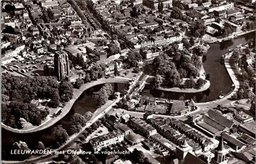 Leeuwarden - Oldehove met omgeving in vogelvlucht (1969), Verzamelen, Ansichtkaarten | Nederland, Ongelopen, Friesland, 1960 tot 1980