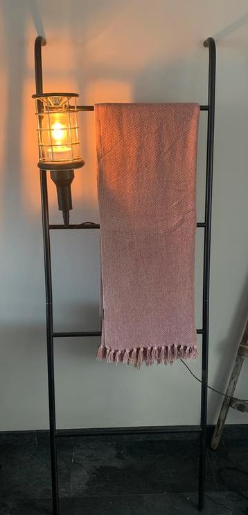 By Boo metalen decoratieve ladder/decoratie ladder / wandrek beschikbaar voor biedingen