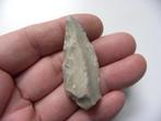 Fraaie spits neanderthaler mousterien midden paleolithicum, Ophalen of Verzenden, Overige typen
