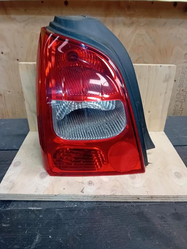Linker achterlicht voor een Renault Twingo bj.2010, Auto diversen, Overige Auto diversen, Ophalen of Verzenden