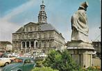 Maastricht Stadhuis en Mooswief Ansichtkaart (4040) gelopen, Verzamelen, Ophalen of Verzenden, Gelopen