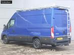 Iveco Daily 35S18 3.0L Automaat L2H2 3,5t Trekhaak 180PK Nav, Auto's, Automaat, Stof, Gebruikt, Euro 6
