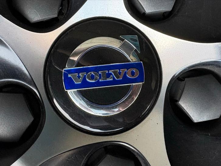 Volvo V60 accessoires: Dakdragers, matten, naafdoppen, etc., Auto-onderdelen, Interieur en Bekleding, Volvo, Gebruikt, Ophalen of Verzenden