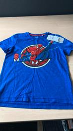 Spiderman superhelden T shirt in de maat 122. NIEUW, Nieuw, Jongen of Meisje, Ophalen of Verzenden, Shirt of Longsleeve