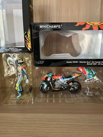 Rossi Assen 2007 Minichamps figuur motor Yamaha beschikbaar voor biedingen