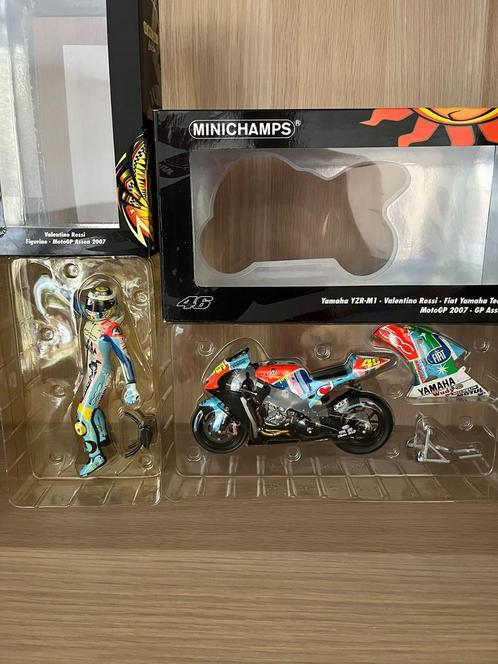 Rossi Assen 2007 Minichamps figuur motor Yamaha, Hobby en Vrije tijd, Modelauto's | 1:5 tot 1:12, Zo goed als nieuw, Motor, Ophalen of Verzenden