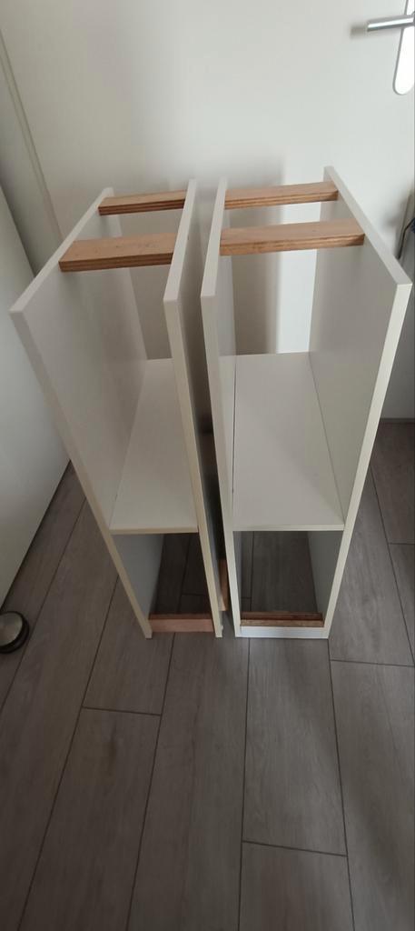 bruynzeel open hoek kast, Huis en Inrichting, Woonaccessoires | Zuilen en Pilaren, Zo goed als nieuw, Ophalen of Verzenden