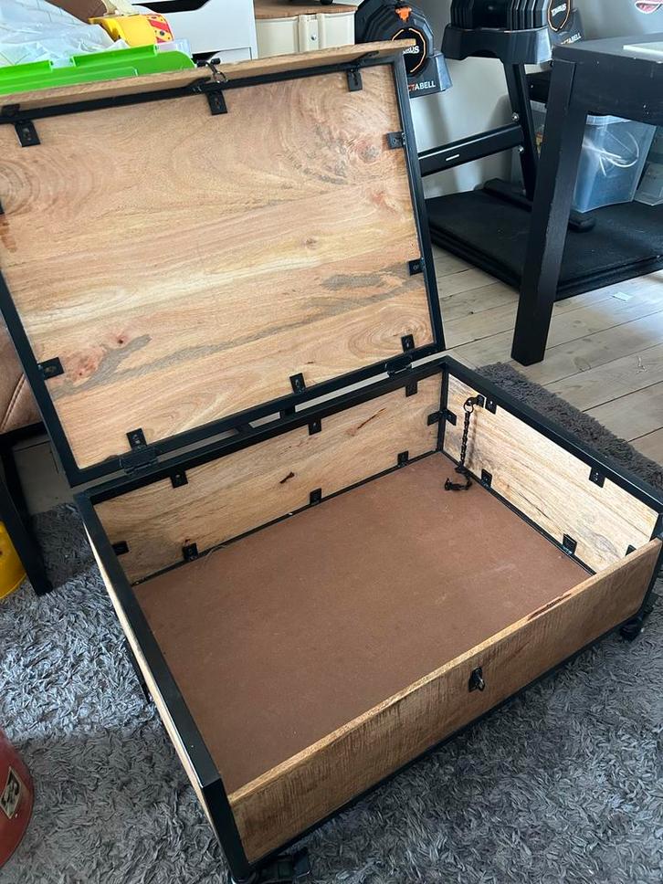 Mangohout Salontafel - 70x55x32 cm, Huis en Inrichting, Woonaccessoires | Kisten, Zo goed als nieuw, Minder dan 50 cm, 50 tot 75 cm