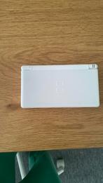 Nintendo ds lite met 3 games, Spelcomputers en Games, Spelcomputers | Nintendo DS, Ophalen, Met games, Wit, Zo goed als nieuw