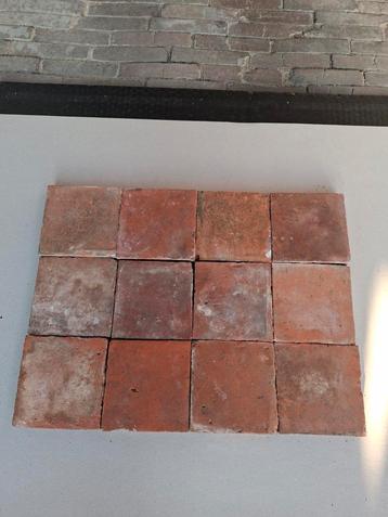 Te Koop: partij mooie oude antieke estrikken 10,5 m2. beschikbaar voor biedingen