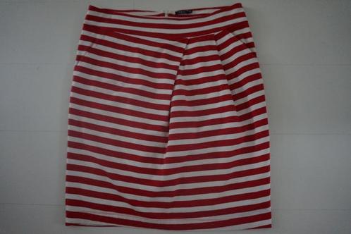 Purdey rok rood wit streep maat XXL / XL / L / 44, Kleding | Dames, Rokken, Zo goed als nieuw, Maat 42/44 (L), Rood, Knielengte