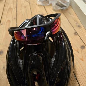 Fietshelm beschikbaar voor biedingen
