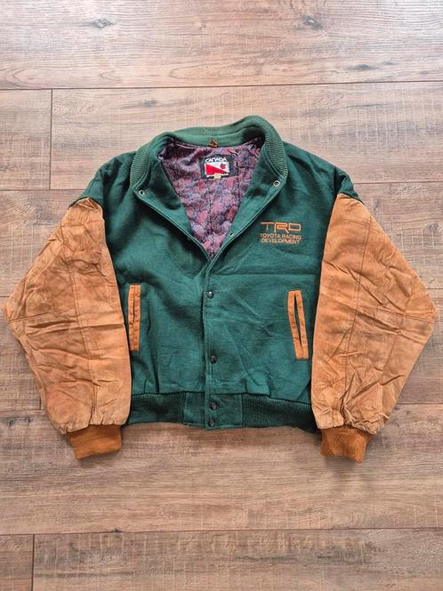 UNIEK Toyota Racing wool and leather jacket suede, Verzamelen, Automerken, Motoren en Formule 1, Zo goed als nieuw, Verzenden