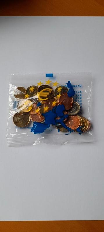 Zakje Euromunten - Starterskit 2001 beschikbaar voor biedingen