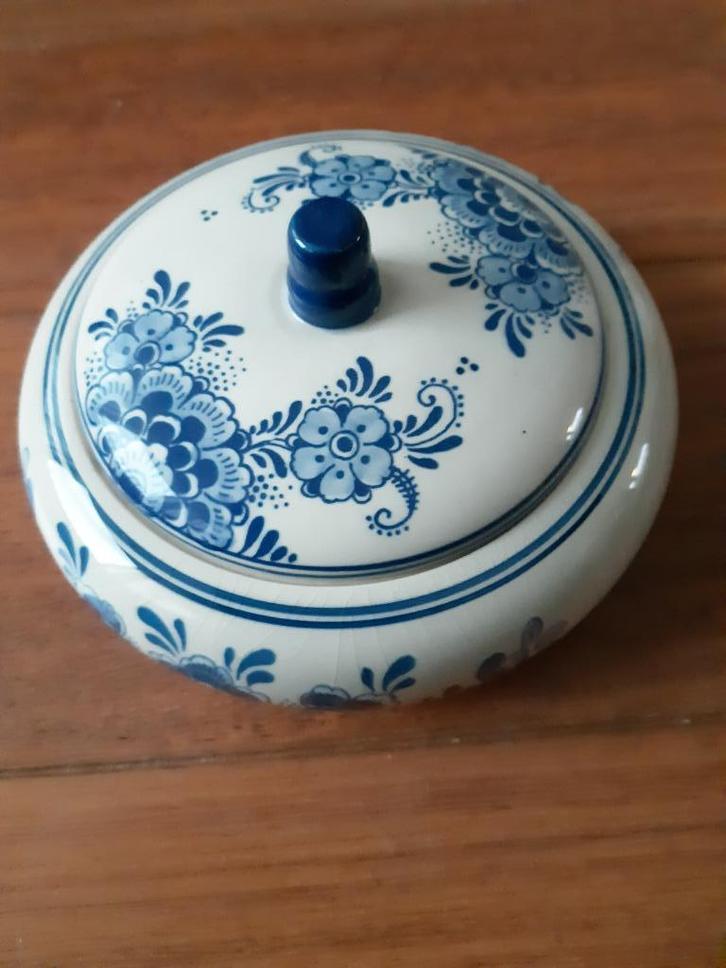 Delfts blauwe bonbonschaal bloemen ca. 18 cm, Antiek en Kunst, Antiek | Keramiek en Aardewerk, Ophalen of Verzenden