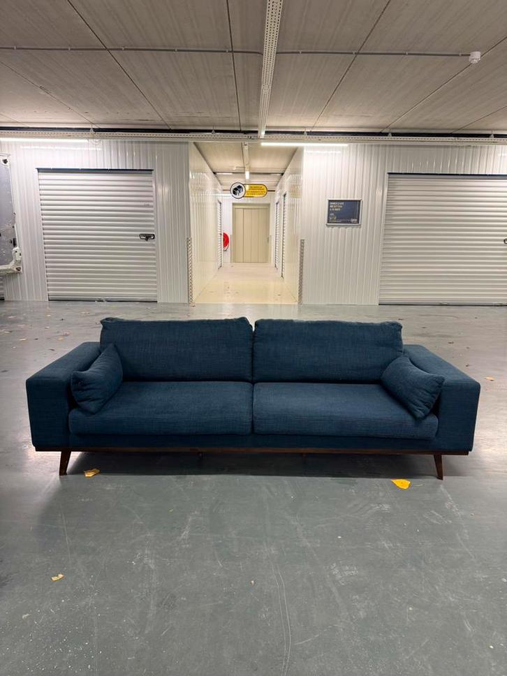 Stijlvolle 3-zits bank – Scandinavisch design, Huis en Inrichting, Banken | Bankstellen, Zo goed als nieuw, Driepersoons, 200 tot 250 cm