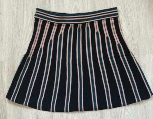 NIKKIE Supermooi rokje , maatje 36, Kleding | Dames, Rokken, Zo goed als nieuw, Maat 36 (S), Boven de knie, Ophalen