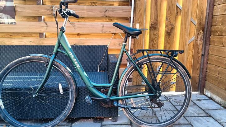 Dames fiets Altec, Fietsen en Brommers, Fietsen | Dames | Omafietsen, Gebruikt, Ophalen