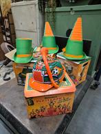 Heineken trompetmutsen en een helm met toeter., Ophalen, Carnaval