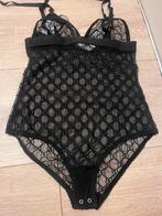 Gucci Tulle Bodysuit XS - Logo Design, Kleding | Dames, Ondergoed en Lingerie, Ophalen of Verzenden, Zwart, Body of Korset