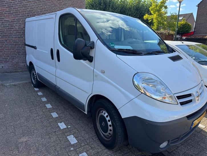 Nissan Primastar 2.0 D 66KW 2015, Auto's, Bestelauto's, Particulier, ABS, Airbags, Airconditioning, Bluetooth, Centrale vergrendeling