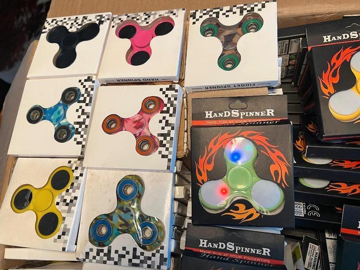 Partij Fidget Spinners, 3 verschillende soorten. RGB/LED, Verzamelen, Speelgoed, Nieuw, Ophalen of Verzenden