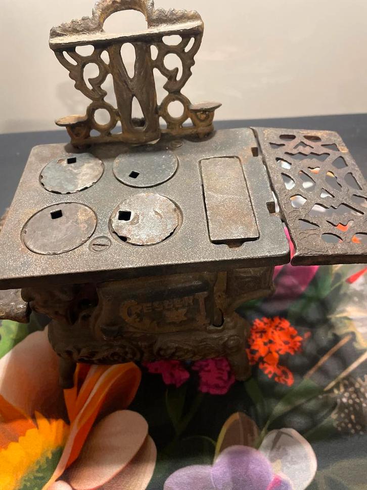 Antiek Gietijzeren Kinderfornuisje, Antiek en Kunst, Antiek | Speelgoed, Ophalen of Verzenden