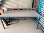 Elektra werktafel met perslucht leiding (zie foto’s), Ophalen, Zo goed als nieuw