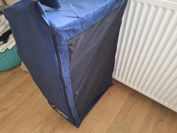 Campingkastje Coleman hangend! beschikbaar voor biedingen