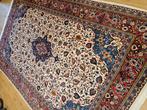 Handgeknoopt perzisch tapijt sarough 318x200, Info@SlatsAntiek.nl, Crème, Gebruikt, Perzisch