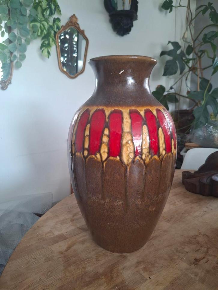 West Germany Vaas - 40cm - Lichte Schade, Huis en Inrichting, Woonaccessoires | Vazen, Gebruikt, Rood, Minder dan 50 cm, Aardewerk of Porselein