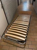 Opvouwbaar bed met matras en schoon hoofdkussen, Huis en Inrichting, Slaapkamer | Bedden, Ophalen, 90 cm, Eenpersoons, Wit