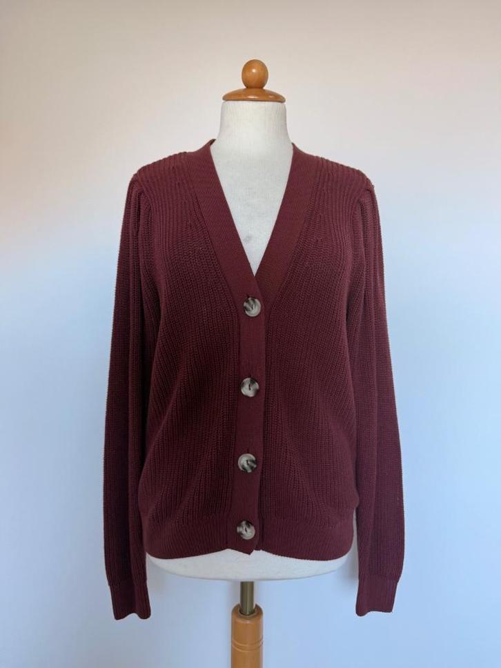 Studio Anneloes Vest in donkerrood, mt. M, Kleding | Dames, Truien en Vesten, Zo goed als nieuw, Maat 38/40 (M), Rood, Verzenden